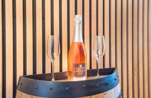 Rochefort-sur-Loire Apartment | Love room au bord de l'eau. L'instant coquin