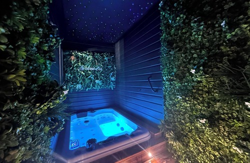 Eletot House | Love room in Normandy: Le carré d'or