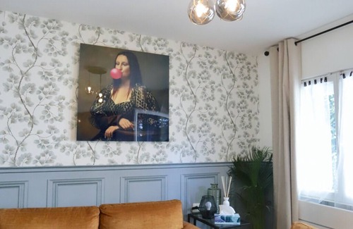 Rive Droite Apartment | Love Room La Petite Suite