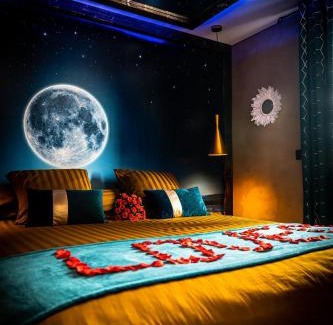 Vias Villa | love room Villa Des Charmes-34450 vias