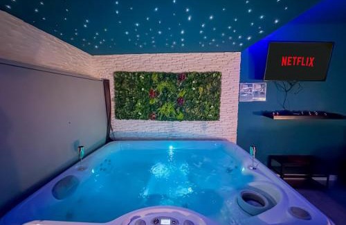 Wasquehal Apartment | Love & Spa - Jacuzzi - Netflix - Métro - Wifi