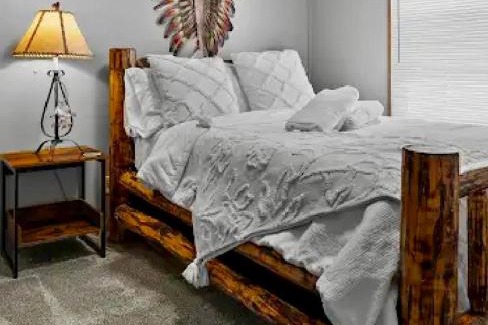 East Thermopolis House | Loved By Guests ! Highly Rated, Location Perfect, Pools One Minute, Amenity-Rich, Cozy Comfort, and Pup Friendly, Discover An Exceptional Wyoming Stay, Thermopolis River Walk Home at Hot Springs State Park, 'Where Families and Fisherman Stay'
