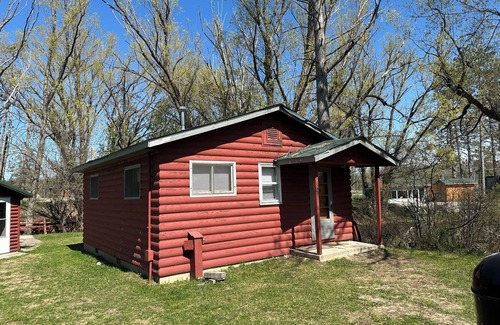 Grayling Cabin | Lovells Riverside Cabin #3 on the AuSable River