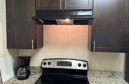 Germantown Apartment | Lovely 1/1 Getaway