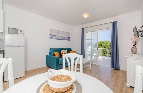 Arenal d'en Castell Apartment | Lovely 1-bedrooms condo just 300 mts from beach