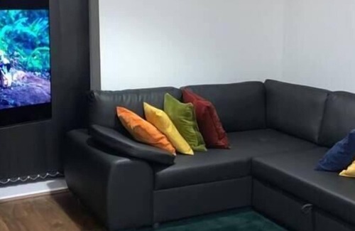 West Thurrock Apartment | Lovely 1-Bed Apartment in Grays