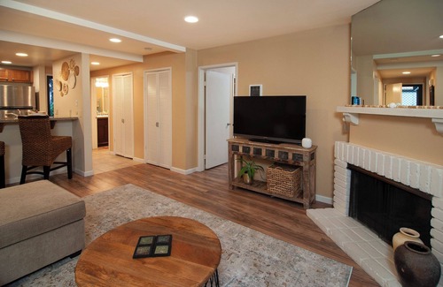 La Jolla Village Condo | Lovely 1-bedroom condo in San Diego/La Jolla-close to UCSD