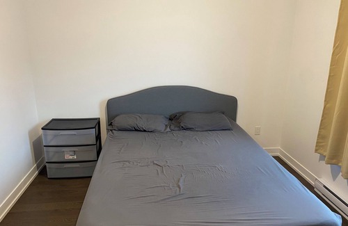 Laval-des-Rapides Condo | Lovely 1 bedroom condo in downtown laval