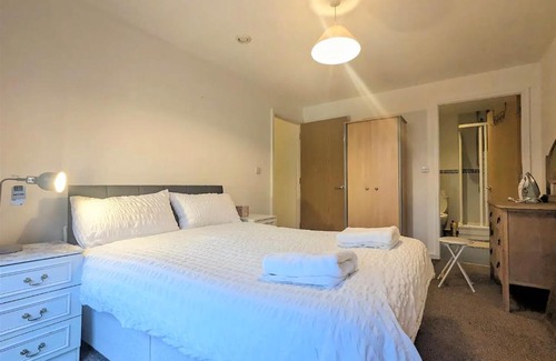 Liverpool City Centre Apartment | Lovely 1 Bedroom in the Heart of the City Centre