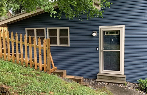 Bean Station Apartment | Lovely 1 Bedroom Lake Apartment