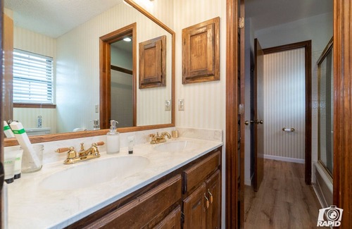 Midland Condo | Lovely 2-BD in a Great Location