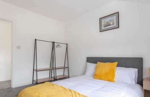 Bradford Apartment | Lovely 2 Bed apartment close to city centre