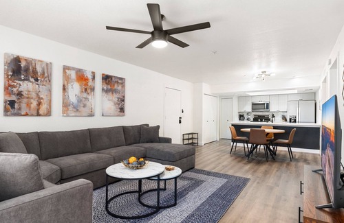 South Scottsdale Condo | Lovely 2-bedroom, 2 bath condo in brilliant Old Town Scottsdale