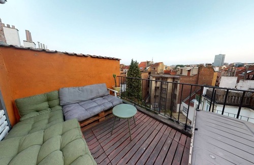 Ixelles Apartment | Lovely 2 Bedroom Apartment with Terrace