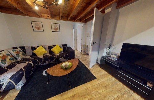 Ixelles Apartment | Lovely 2 Bedroom Apartment with Terrace