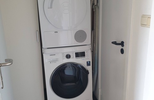 Ixelles Apartment | Lovely 2 Bedroom Apartment with Terrace