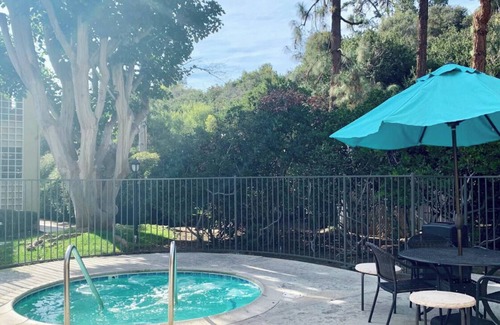Cardiff-by-the-Sea Condo | Lovely 2-bedroom condo in fantastic Cardiff w/WiFi