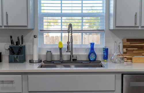 Johnson City House | Lovely 2-bedroom house in Johnson City, walking distance to downtown.