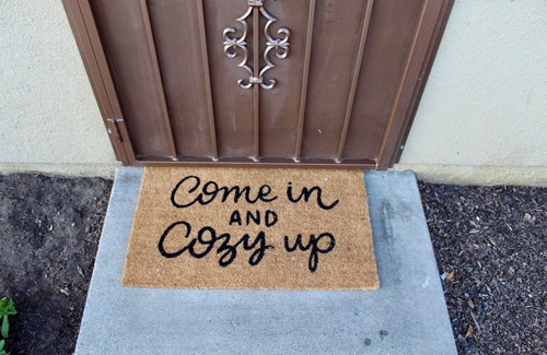 Fresno Apartment | Lovely 2-Bedroom Rental Unit With Indoor Fireplace