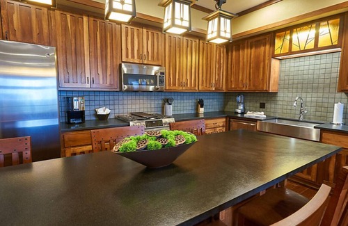 Ridgedale Villa | Lovely 2-bedroom villa on beautiful Table Rock Lake at The Cliffs at Long Creek