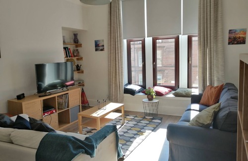 Glasgow Westend House | Lovely 2 bedrooms flat in the heart of Western, pet friendly