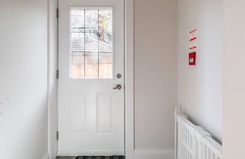 Cedarvale Apartment | Lovely 2 BR apartment in York