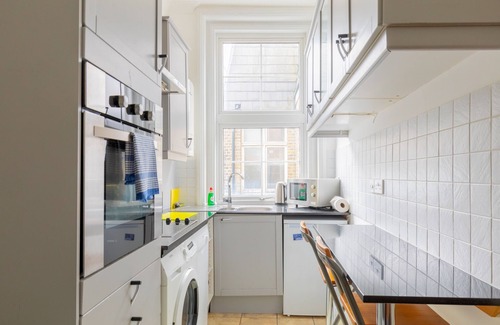 Bryanston and Dorset Square Apartment | Lovely 2BD Flat near Regents Park, Marylebone