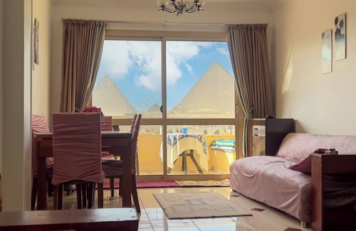 Al Haram Apartment | Lovely 2BR Apartment with Giza Pyramids View