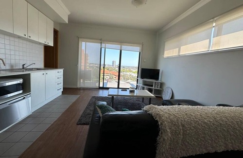 Subiaco Apartment | Lovely 2BR Apartment in West Perth with Parking!