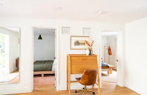 Downtown Hollywood Apartment | Lovely 2br apt, 5 mins drive to the beach - j8