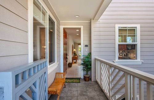 Waikoloa Condo | Lovely 2nd Floor Unit On Golf Course, Easy walk to Beach, Restaurants, Shopping