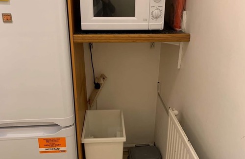 The Lane Apartment | Lovely 3-Bed Apartment in London