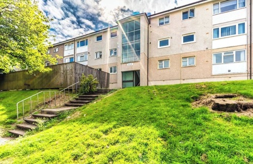 East Kilbride Apartment | Lovely 3 bed flat in E. Kilbride