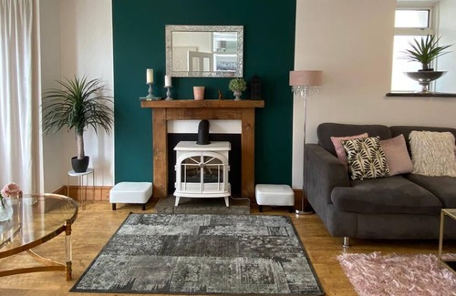 Bridgend House | Lovely 3-Bed House in Bridgend 7min from Porthcawl