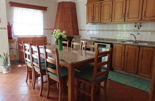 Queimada House | Lovely 3-Bed House in Queimada Ideal for families