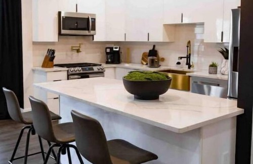 Codman Square Apartment | Lovely 3 bedroom 2 bath “6 miles from downtown”
