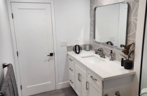 North Clairemont House | Lovely 3-bedroom house in sunny San Diego ,pool ,close to the beach