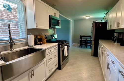 Athens House | Lovely 3-bedroom house with AC in Athens