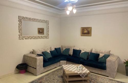 Sheikh Zayed City Apartment | Lovely 3-Bedroom Rental Unit with Pool