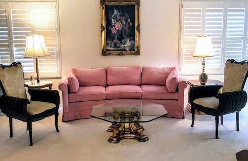 Virginia Trace House | Lovely 3 Bedroom, with Golf Cart