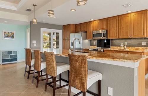 Charlotte Harbor House | 🥇 Lovely 3bd waterfront villa (CH821)