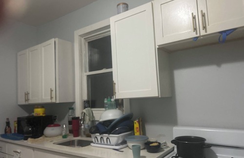 West Side Apartment | Lovely 4-bedroom apartment with 2 rooms empty, 4 empty beds, in Jersey City