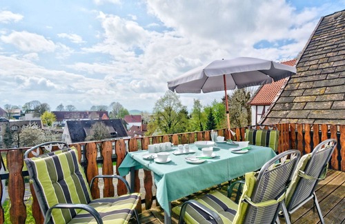 Schwalenberg Apartment | Lovely apartment for 8 people with WIFI, TV and terrace