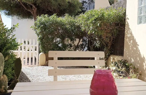 Cala Llenya Apartment | Lovely apartment with garden | Walking distance to Cala Llenya