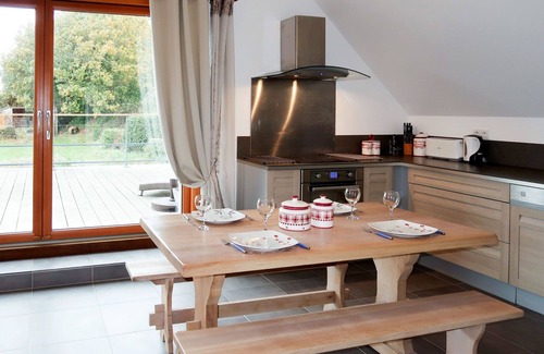 Saint-Michel-en-Greve Apartment | Lovely apartment for 4 people with pool, WIFI, TV and patio