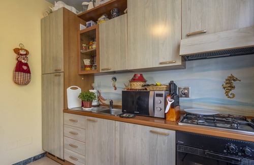 Tonfano Apartment | Lovely apartment for 4 people with WIFI, A/C, TV and balcony, close to Forte Dei Marmi