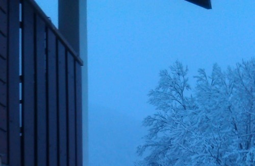 Bernex Apartment | Lovely alpine studio at foot of ski slopes