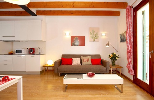 La Missio Apartment | Lovely and Central Apartment in Palma, Wifi, AC, Balcony, Fully Equipped & Cozy