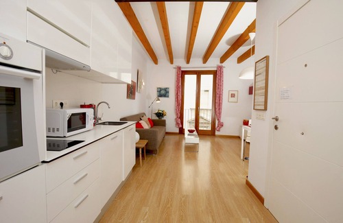 La Missio Apartment | Lovely and Central Apartment in Palma, Wifi, AC, Balcony, Fully Equipped & Cozy