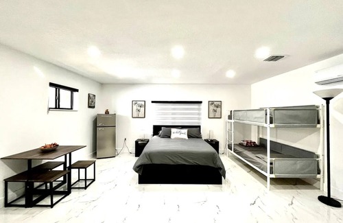 Ludlam Bed & Breakfast | Lovely and private studio centrally located.